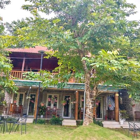 Lava Rock Viet Nam Lodge Anhfly Resort Nam Cat Tien Buitenkant foto
