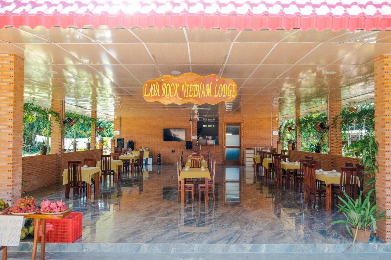 Lava Rock Viet Nam Lodge Anhfly Resort Nam Cat Tien Buitenkant foto