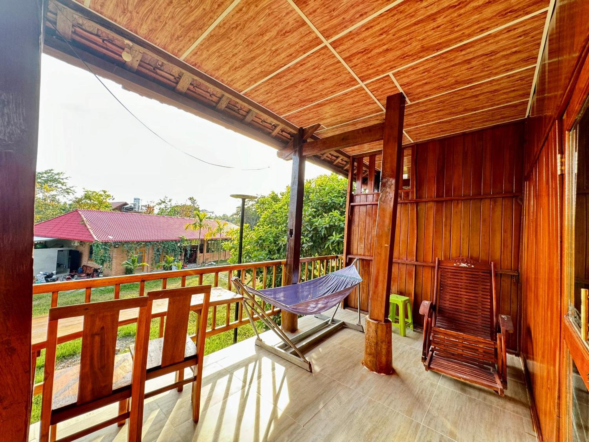 Lava Rock Viet Nam Lodge Anhfly Resort Nam Cat Tien Buitenkant foto