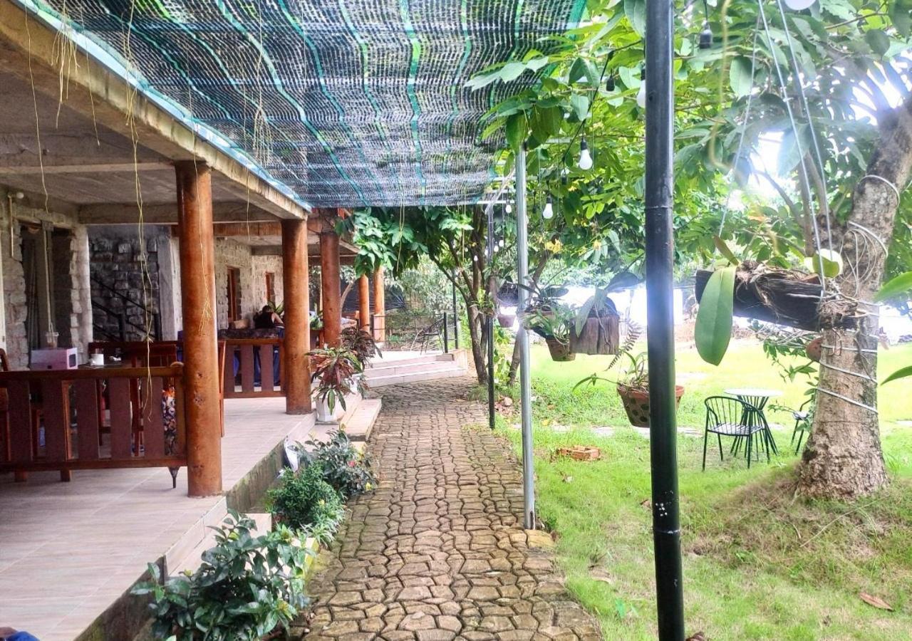 Lava Rock Viet Nam Lodge Anhfly Resort Nam Cat Tien Buitenkant foto