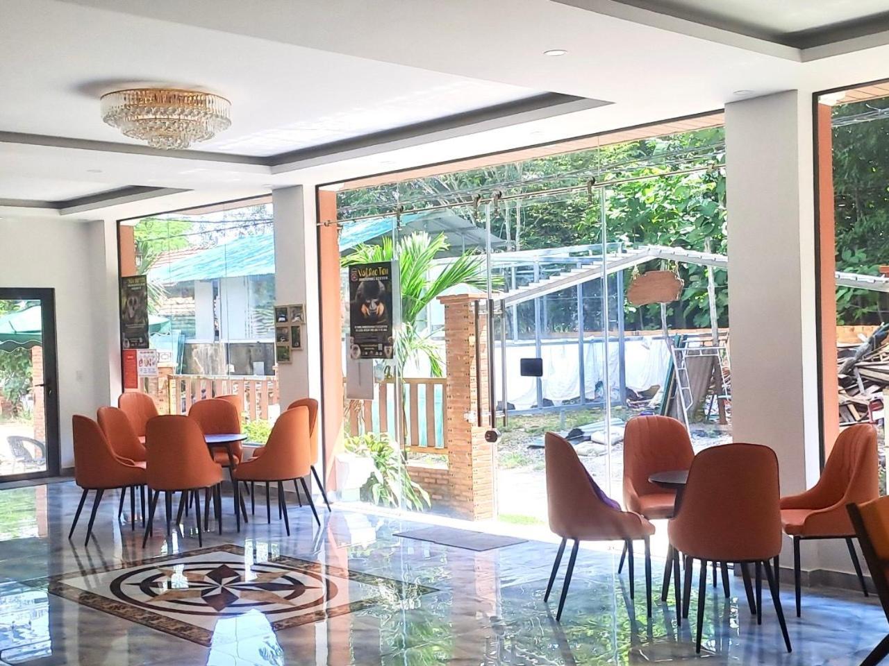Lava Rock Viet Nam Lodge Anhfly Resort Nam Cat Tien Buitenkant foto