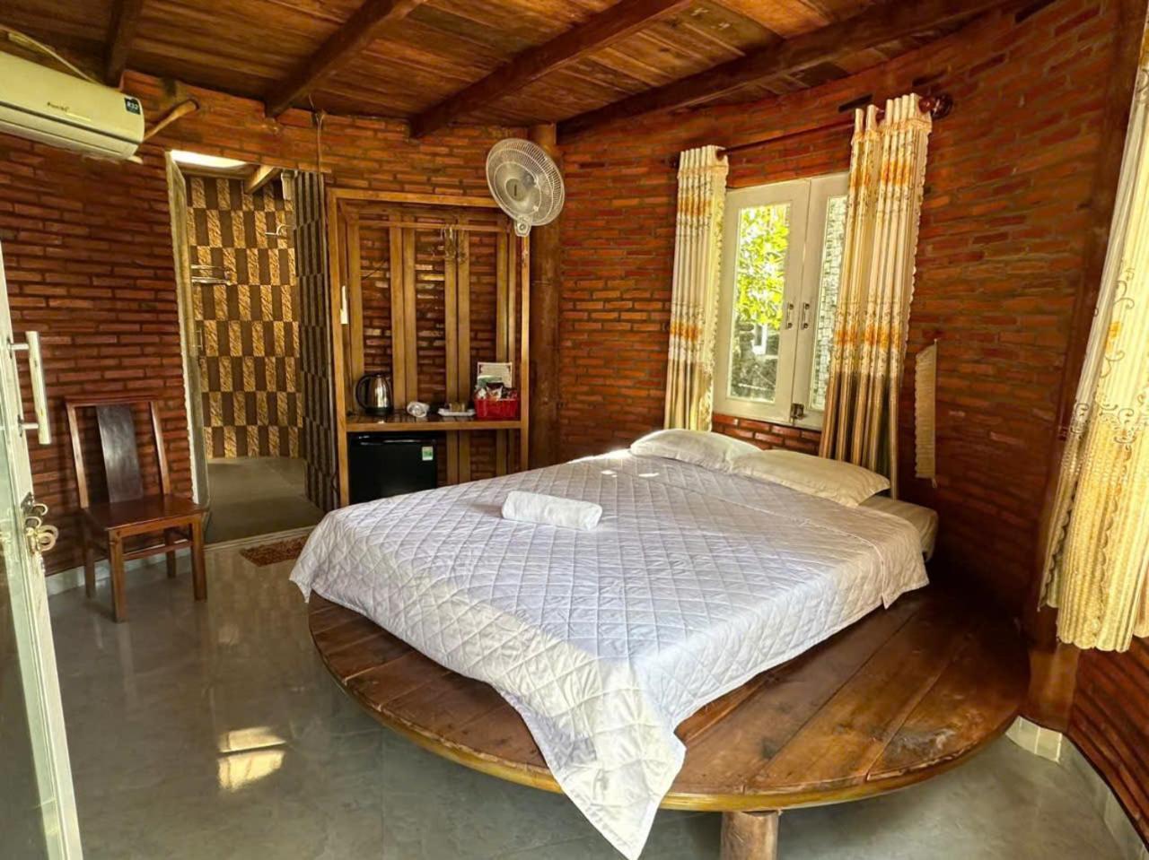 Lava Rock Viet Nam Lodge Anhfly Resort Nam Cat Tien Buitenkant foto
