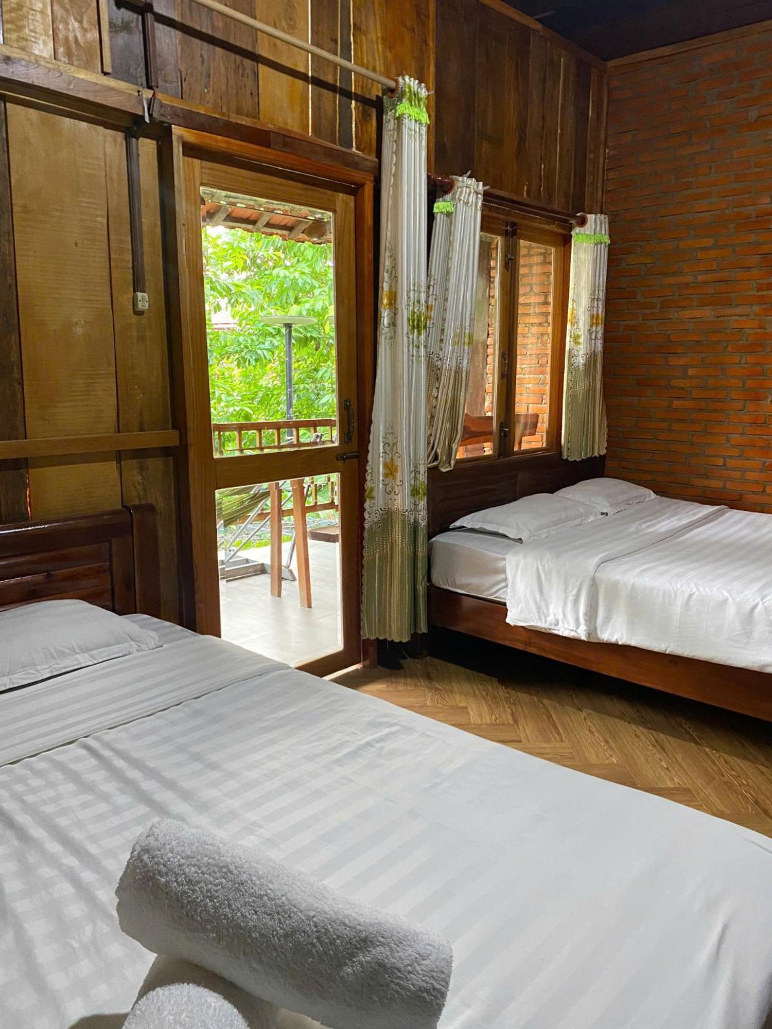 Lava Rock Viet Nam Lodge Anhfly Resort Nam Cat Tien Buitenkant foto